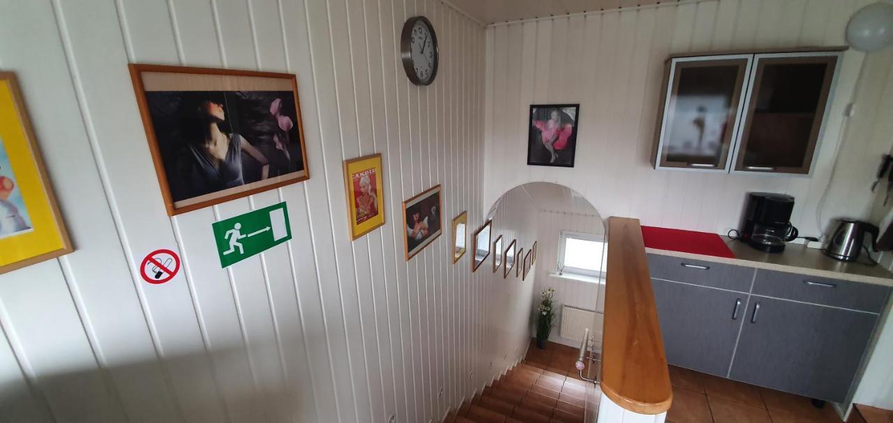 Aparthotel 3 ,, Cosy House Studio" & Parking Κάουνας Εξωτερικό φωτογραφία