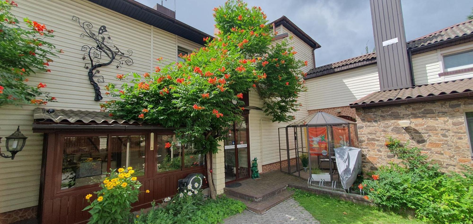 Aparthotel 3 ,, Cosy House Studio" & Parking Κάουνας Εξωτερικό φωτογραφία